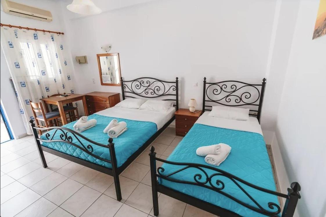 Spiridoula Villa - Santorini Seaside Retreats เปริสซา ภายนอก รูปภาพ